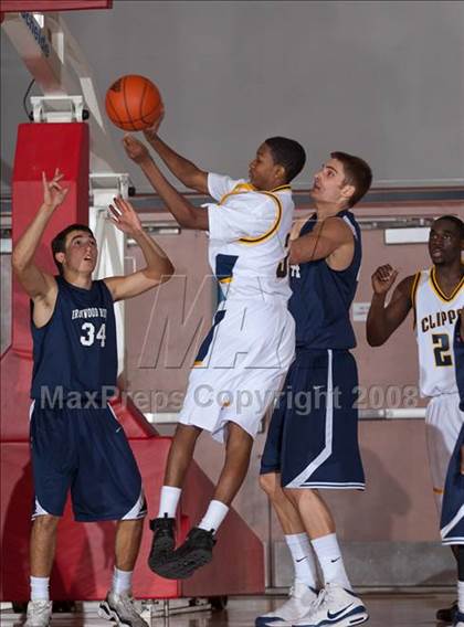 Thumbnail 3 in Xaverian vs. Ironwood Ridge (MaxPreps Holiday Classic) photogallery.