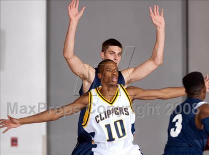 Thumbnail 2 in Xaverian vs. Ironwood Ridge (MaxPreps Holiday Classic) photogallery.