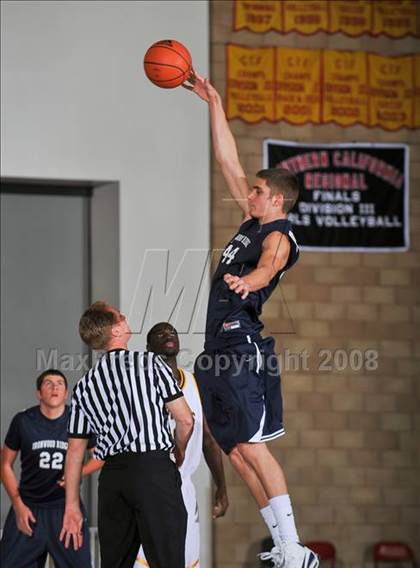 Thumbnail 1 in Xaverian vs. Ironwood Ridge (MaxPreps Holiday Classic) photogallery.