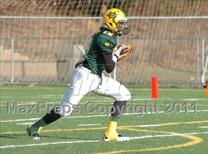 Thumbnail 2 in Holy Cross vs. Valley Regional/Old Lyme (CIAC Class S Semifinal) photogallery.