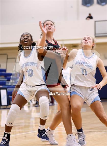 Thumbnail 1 in Lassiter @ Pope photogallery.