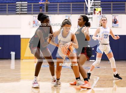 Thumbnail 2 in Lassiter @ Pope photogallery.