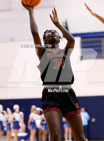 Thumbnail 1 in Lassiter @ Pope photogallery.
