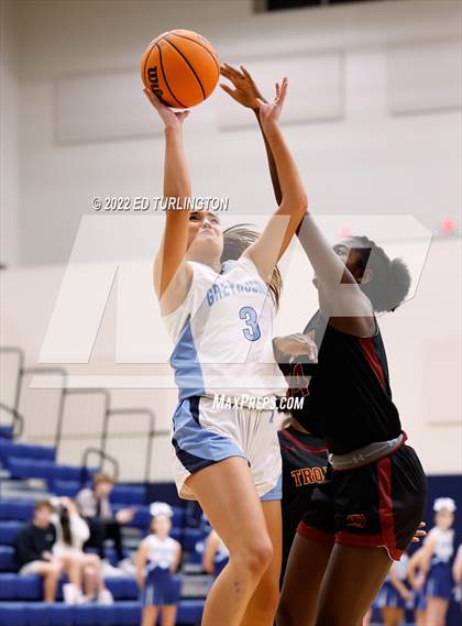 Thumbnail 3 in Lassiter @ Pope photogallery.