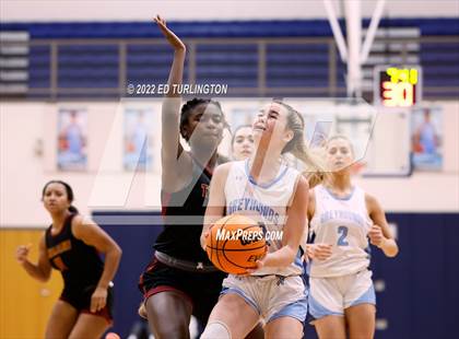 Thumbnail 3 in Lassiter @ Pope photogallery.
