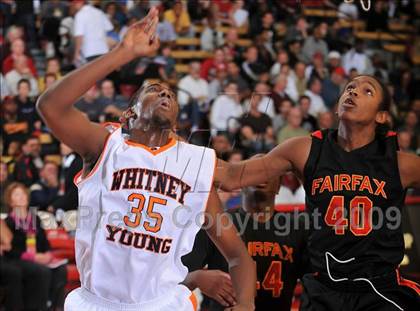 Thumbnail 3 in Young vs. Fairfax (Nike Extravaganza) photogallery.