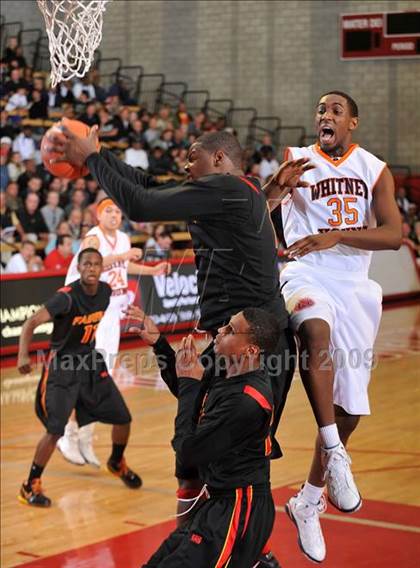 Thumbnail 3 in Young vs. Fairfax (Nike Extravaganza) photogallery.