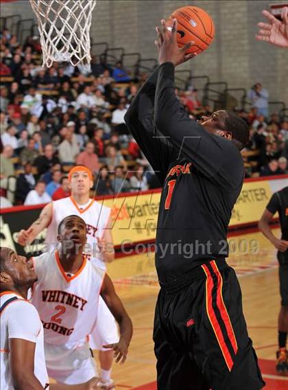 Thumbnail 3 in Young vs. Fairfax (Nike Extravaganza) photogallery.