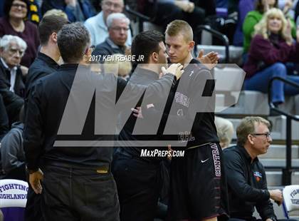 Thumbnail 3 in Greensburg Central Catholic vs. Sewickley Academy (PIAA Class 2A Quarterfinal) photogallery.