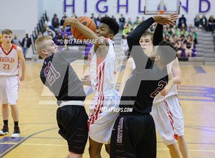 Thumbnail 3 in Greensburg Central Catholic vs. Sewickley Academy (PIAA Class 2A Quarterfinal) photogallery.