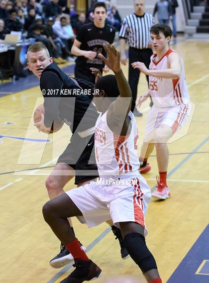 Thumbnail 1 in Greensburg Central Catholic vs. Sewickley Academy (PIAA Class 2A Quarterfinal) photogallery.