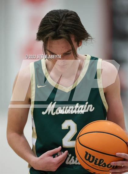 Thumbnail 1 in Mountain Vista @ Eaglecrest photogallery.