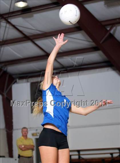 Thumbnail 3 in Calhoun Academy @ Holly Hill Academy photogallery.