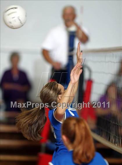 Thumbnail 2 in Calhoun Academy @ Holly Hill Academy photogallery.