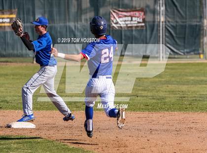 Thumbnail 2 in Los Altos vs Serrano photogallery.