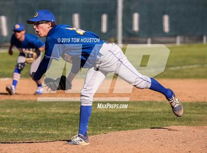 Thumbnail 1 in Los Altos vs Serrano photogallery.