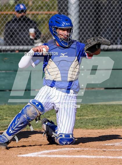 Thumbnail 3 in Los Altos vs Serrano photogallery.