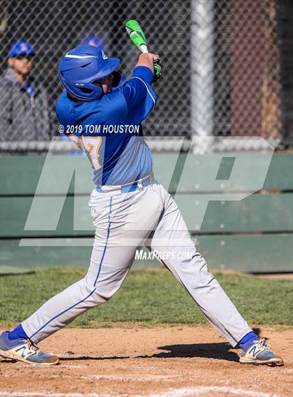 Thumbnail 2 in Los Altos vs Serrano photogallery.