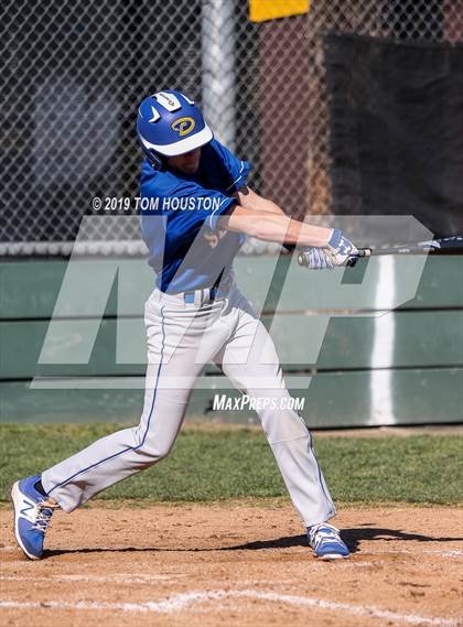 Thumbnail 2 in Los Altos vs Serrano photogallery.