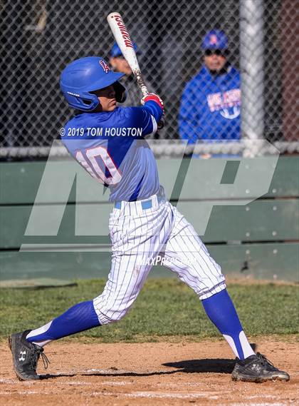 Thumbnail 2 in Los Altos vs Serrano photogallery.