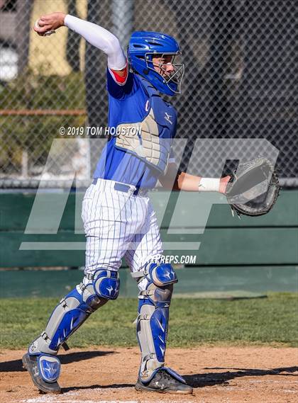 Thumbnail 1 in Los Altos vs Serrano photogallery.