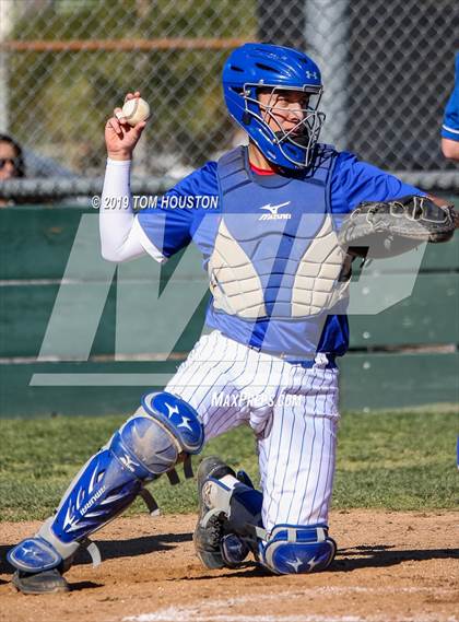 Thumbnail 3 in Los Altos vs Serrano photogallery.