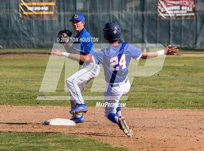 Thumbnail 1 in Los Altos vs Serrano photogallery.