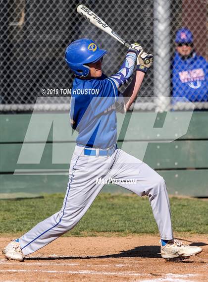 Thumbnail 1 in Los Altos vs Serrano photogallery.