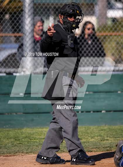 Thumbnail 1 in Los Altos vs Serrano photogallery.