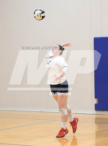 Thumbnail 3 in Mountain Ridge vs. Pinnacle (Westwood Tournament) photogallery.