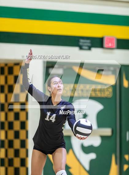 Thumbnail 1 in Calabasas @ Moorpark photogallery.