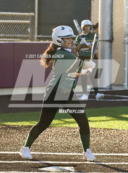 Thumbnail 1 in Cypress Woods vs Cypress Falls photogallery.
