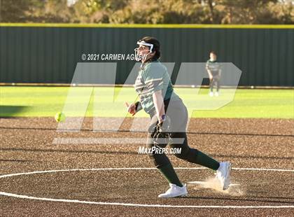 Thumbnail 2 in Cypress Woods vs Cypress Falls photogallery.
