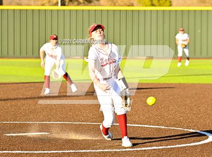 Thumbnail 3 in Cypress Woods vs Cypress Falls photogallery.