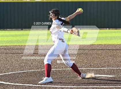 Thumbnail 3 in Cypress Woods vs Cypress Falls photogallery.