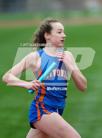 Thumbnail 2 in Rush-Henrietta Relays photogallery.