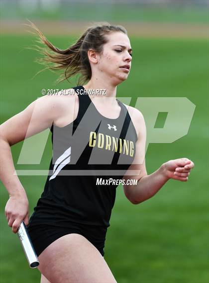 Thumbnail 2 in Rush-Henrietta Relays photogallery.