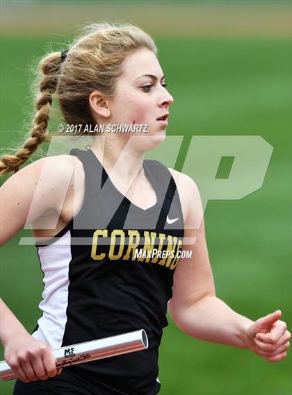 Thumbnail 3 in Rush-Henrietta Relays photogallery.