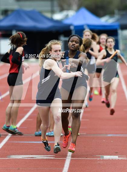 Thumbnail 3 in Rush-Henrietta Relays photogallery.