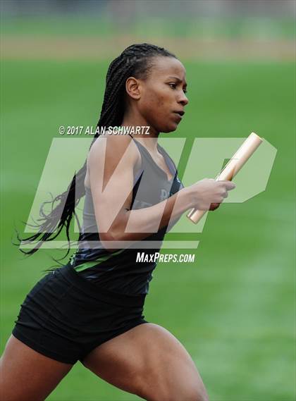 Thumbnail 1 in Rush-Henrietta Relays photogallery.