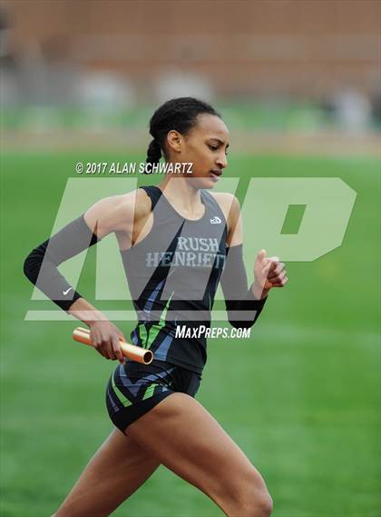 Thumbnail 3 in Rush-Henrietta Relays photogallery.