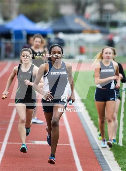 Thumbnail 3 in Rush-Henrietta Relays photogallery.