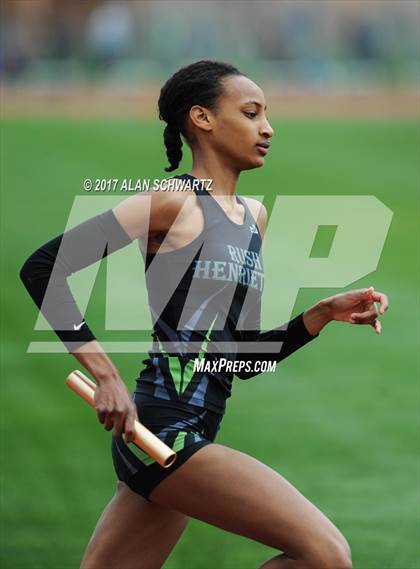 Thumbnail 3 in Rush-Henrietta Relays photogallery.