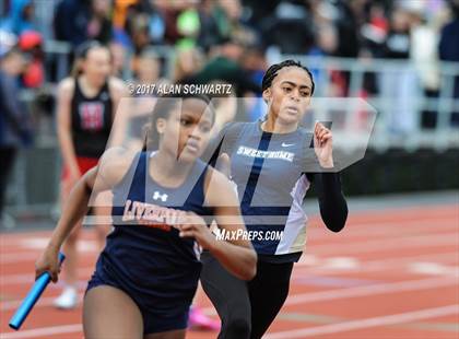 Thumbnail 2 in Rush-Henrietta Relays photogallery.