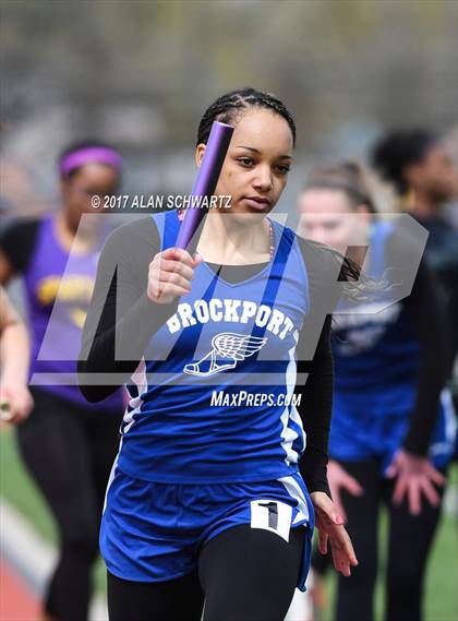 Thumbnail 3 in Rush-Henrietta Relays photogallery.