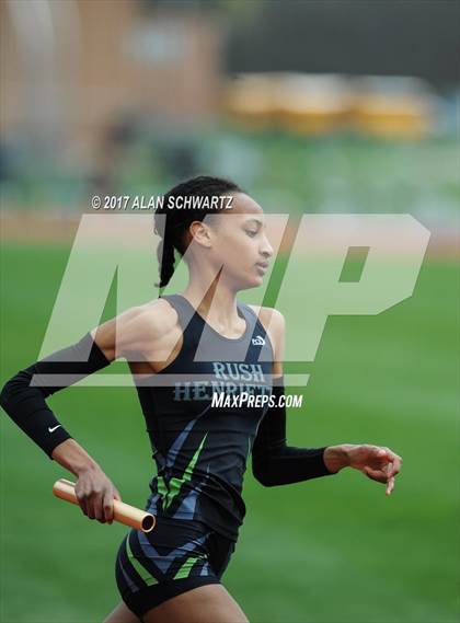 Thumbnail 1 in Rush-Henrietta Relays photogallery.