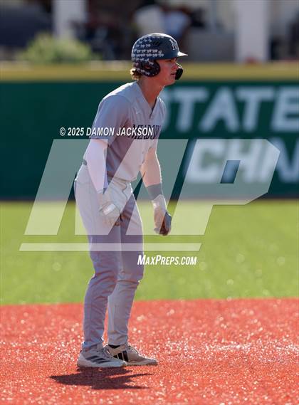 Thumbnail 2 in The Meadows School vs Virgin Valley (2025 NIAA 3A Southern Playoffs) photogallery.