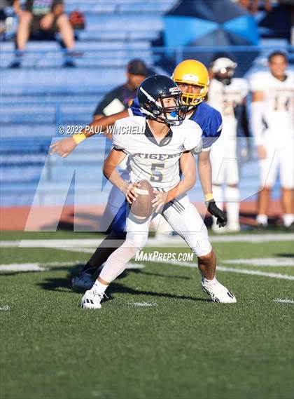 Thumbnail 2 in Inderkum @ Grant photogallery.