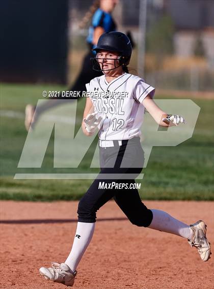 Thumbnail 2 in Fossil Ridge @ Mountain Range photogallery.