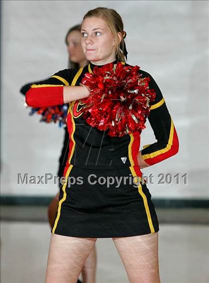 Thumbnail 2 in Warrensburg-Latham @ Riverton photogallery.
